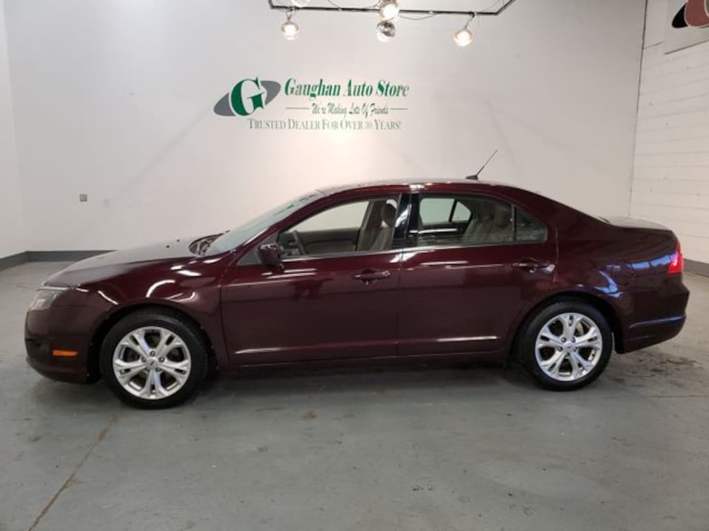 Used 2012 Ford Fusion SE Sedan