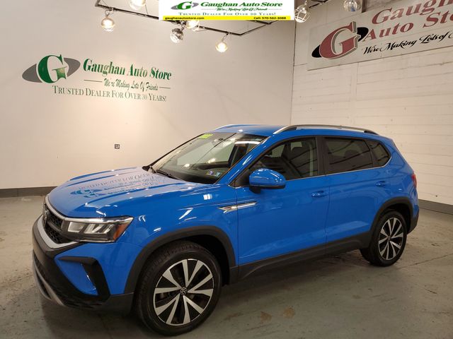 2022 Volkswagen Taos SE's photo