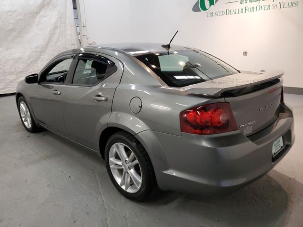 Used 2012 Dodge Avenger SXT Sedan