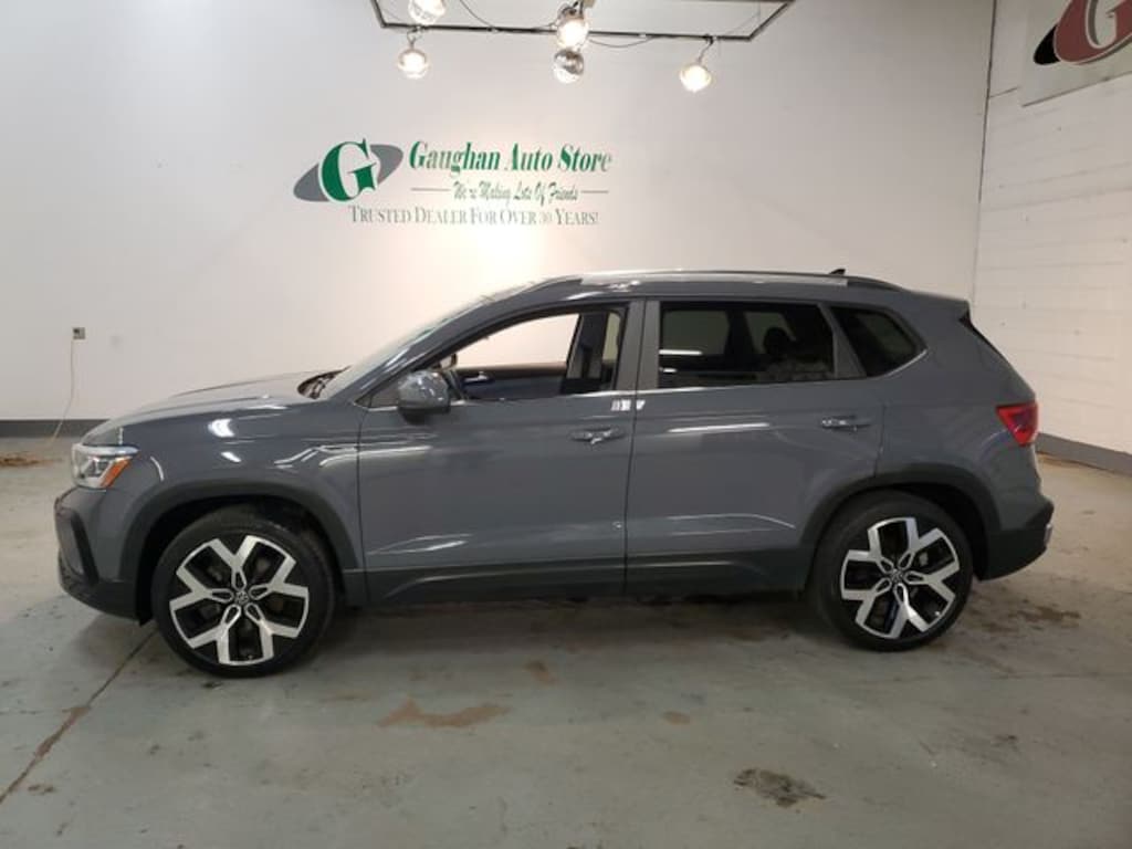 Used 2022 Volkswagen Taos 1.5T SEL 4MOTION SUV