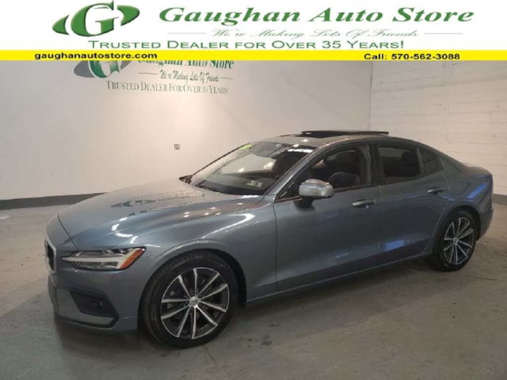Used 2021 Volvo S60 T5 Momentum Sedan
