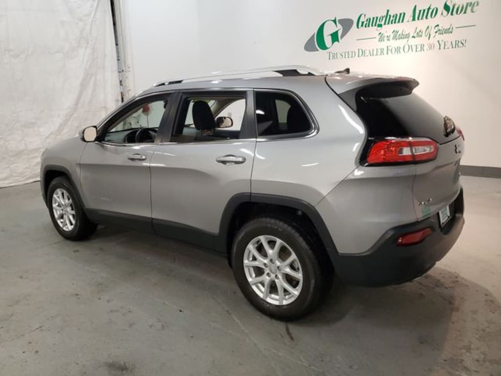 Used 2016 Jeep Cherokee Latitude 4x4 SUV