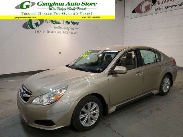 2010 Subaru Legacy I Premium's photo