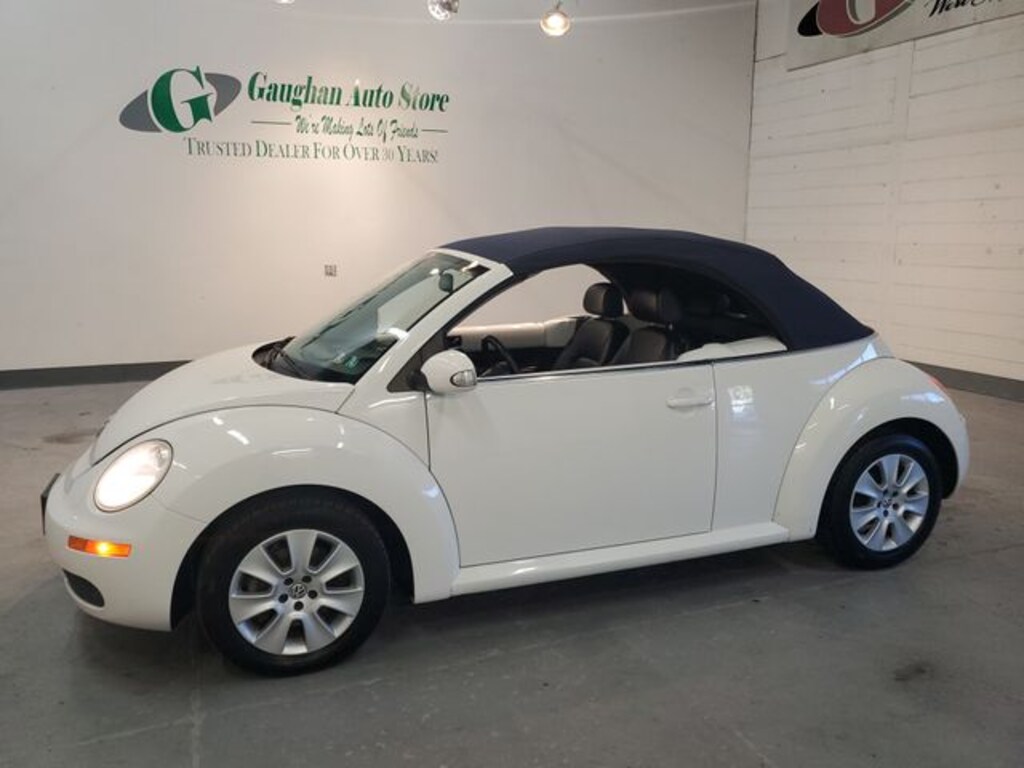 Used 2009 Volkswagen New Beetle 2.5L w/PZEV Convertible