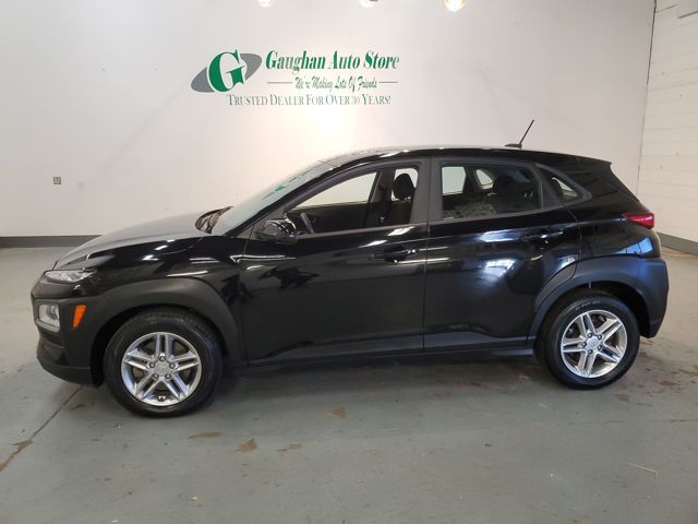 2021 Hyundai Kona SE photo 2