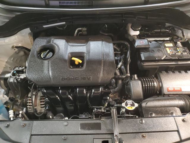 2020 Kia Soul LX - Photo 24