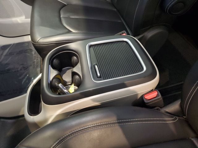 2023 Chrysler Pacifica Touring L - Photo 28