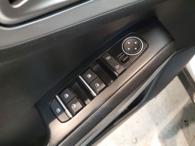 2020 Kia Soul LX - Photo 13