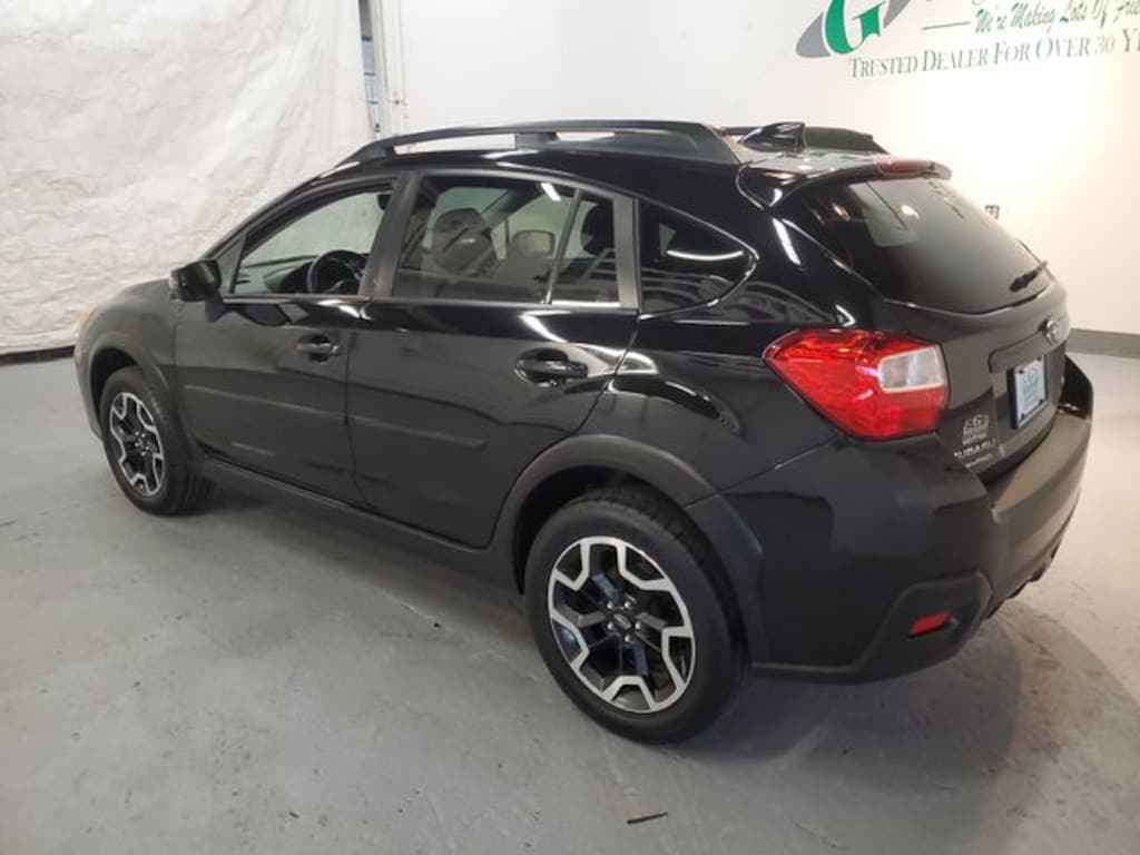 Used 2017 Subaru Crosstrek 2.0i Limited SUV
