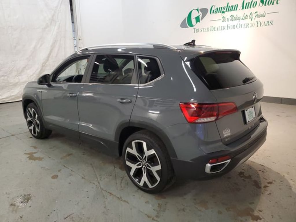 Used 2022 Volkswagen Taos 1.5T SEL 4MOTION SUV