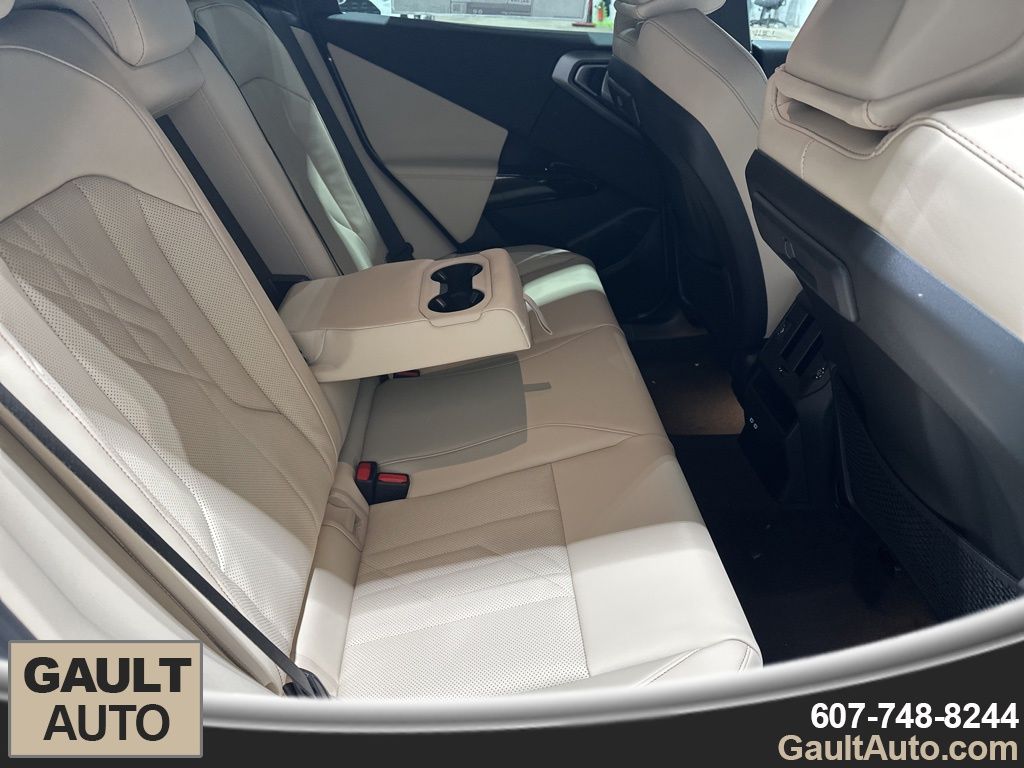 2026 BMW X3 30 - Photo 20