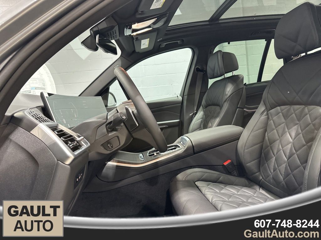 2026 BMW X5 40i - Photo 14