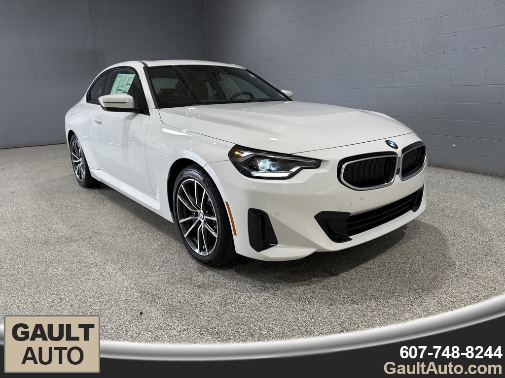 2025 BMW 230i xDrive