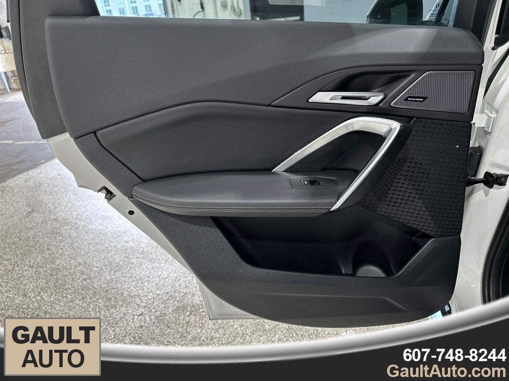 2026 BMW X1 28i - Photo 13
