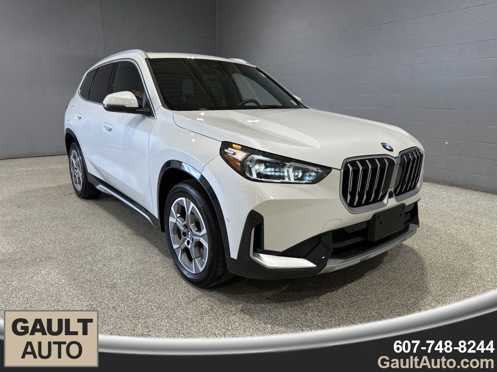 2026 BMW X1 xDrive28i's photo