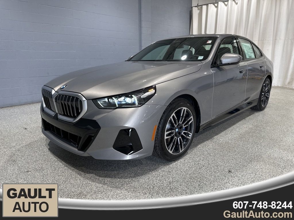 New 2026 BMW 530i xDrive Sedan