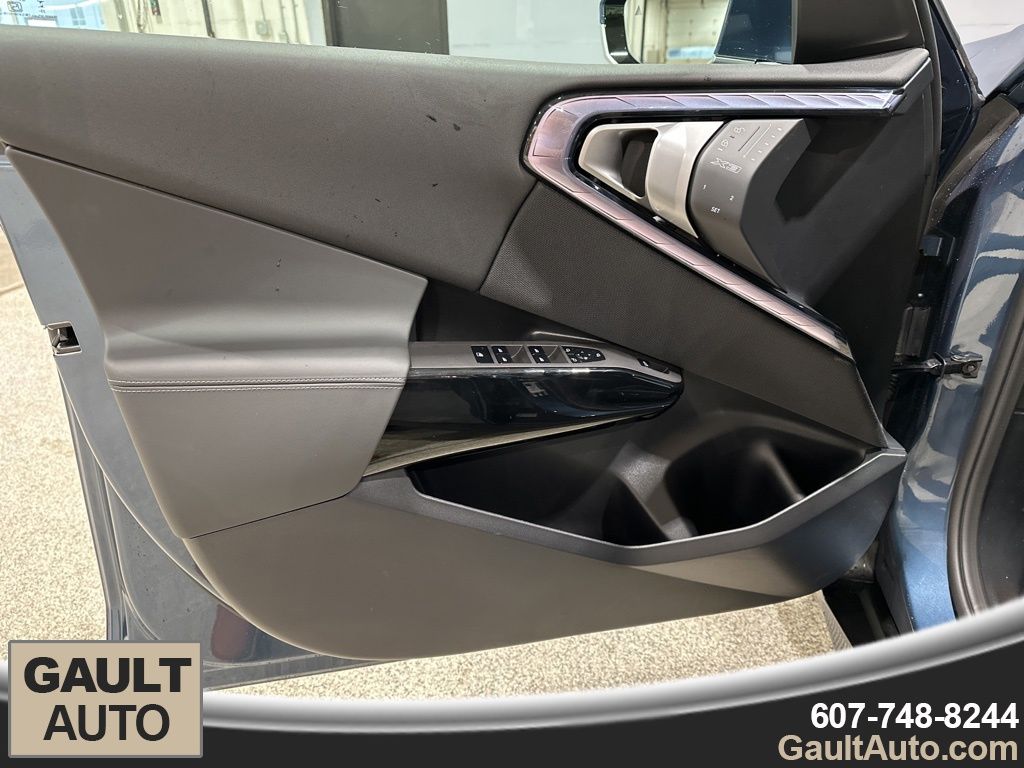 2026 BMW X3 30 - Photo 12
