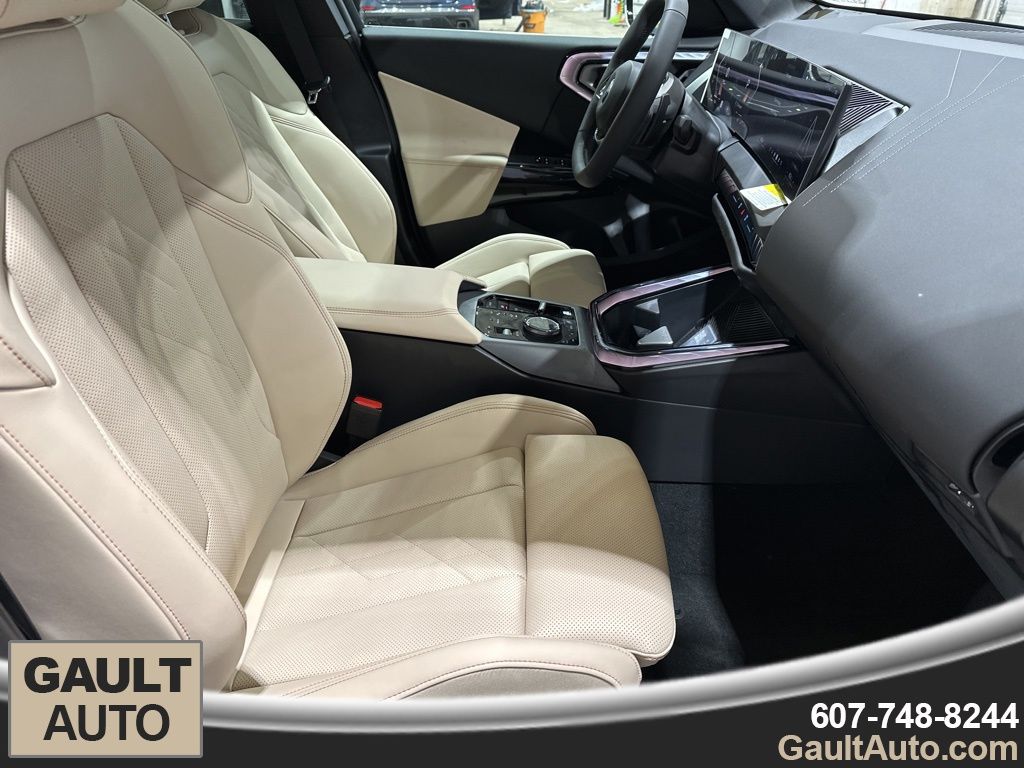 2026 BMW X3 30 - Photo 19
