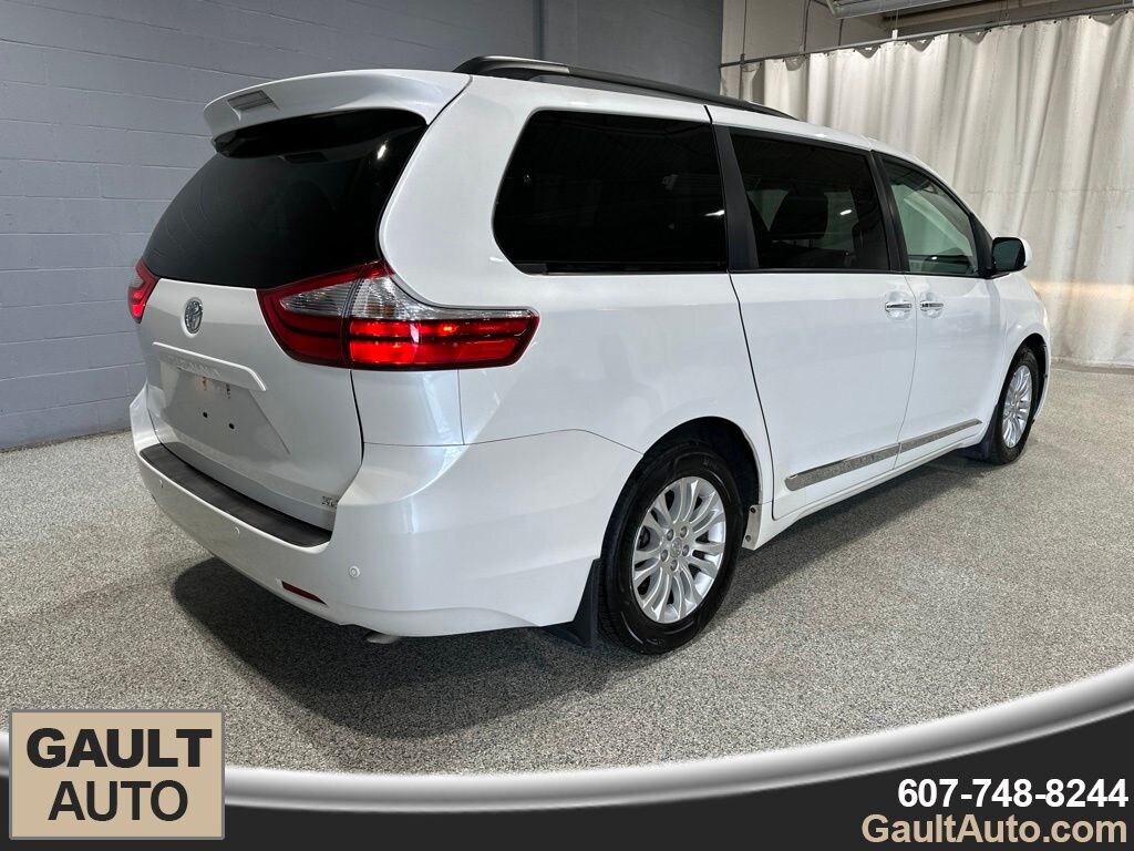 Used 2017 Toyota Sienna XLE Van