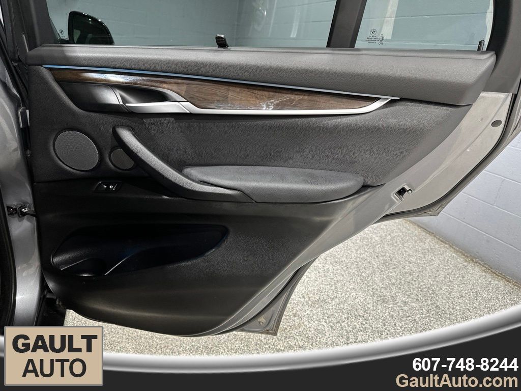 2017 BMW X5 xDrive35i - Photo 19