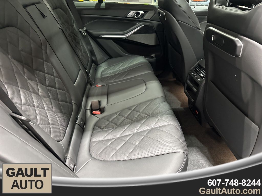 2026 BMW X5 40i - Photo 21