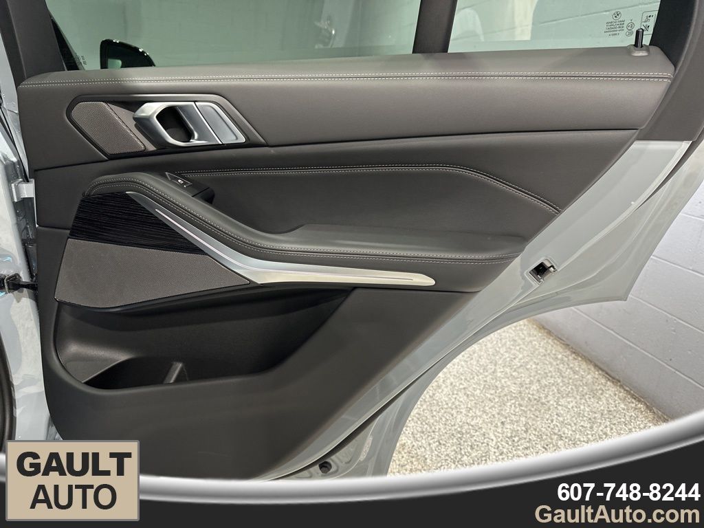 2026 BMW X5 40i - Photo 19