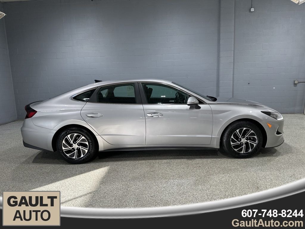 Used 2021 Hyundai Sonata Hybrid Blue Sedan