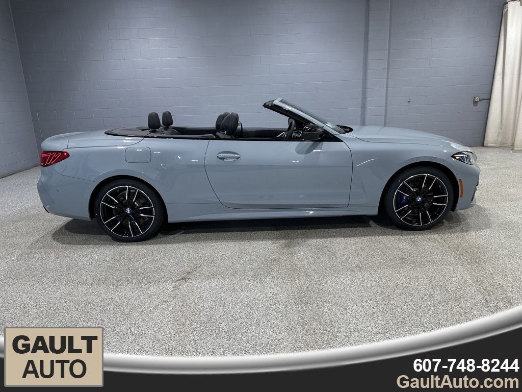 New 2026 BMW M440i xDrive Convertible