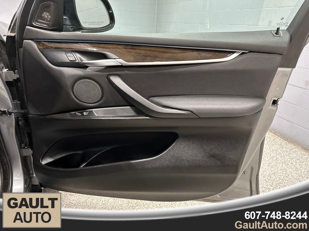 2017 BMW X5 xDrive35i - Photo 17