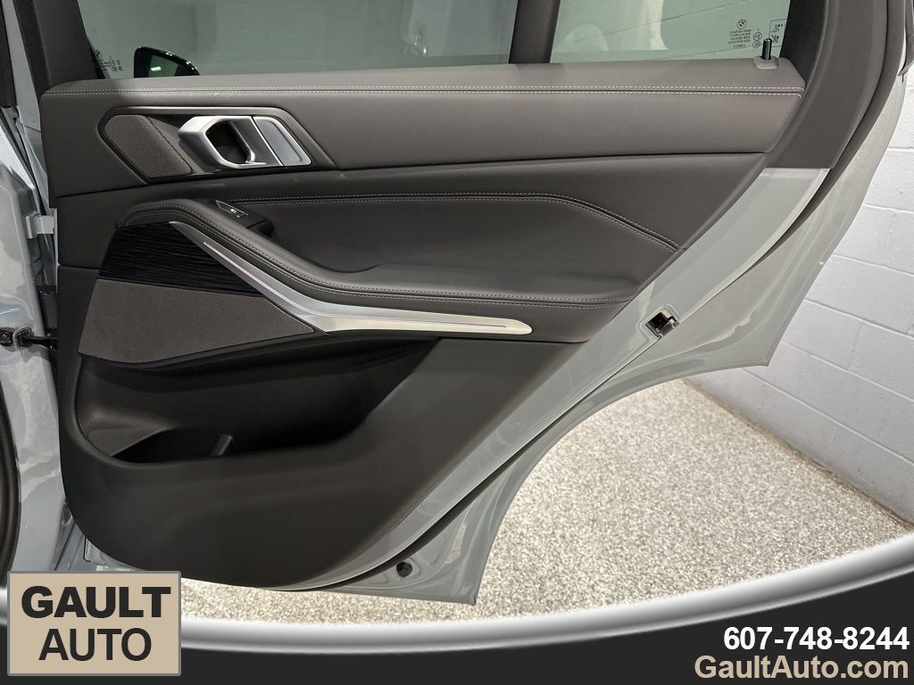 2026 BMW X5 40i - Photo 20