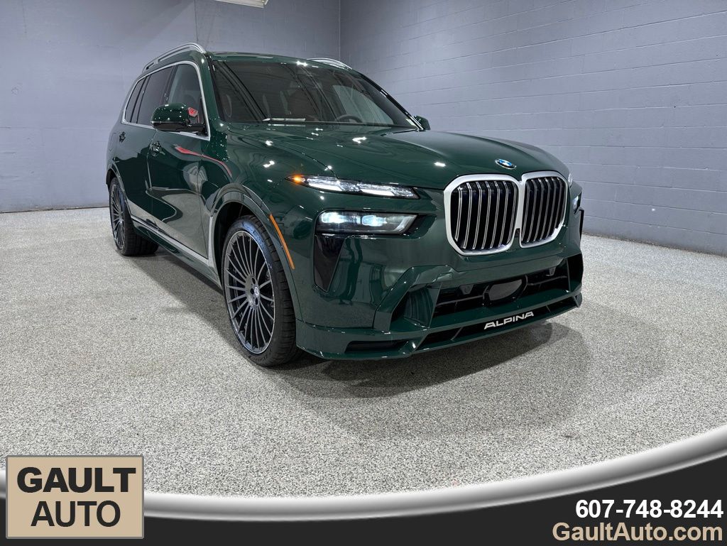 2026 BMW X7 ALPINA XB7's photo