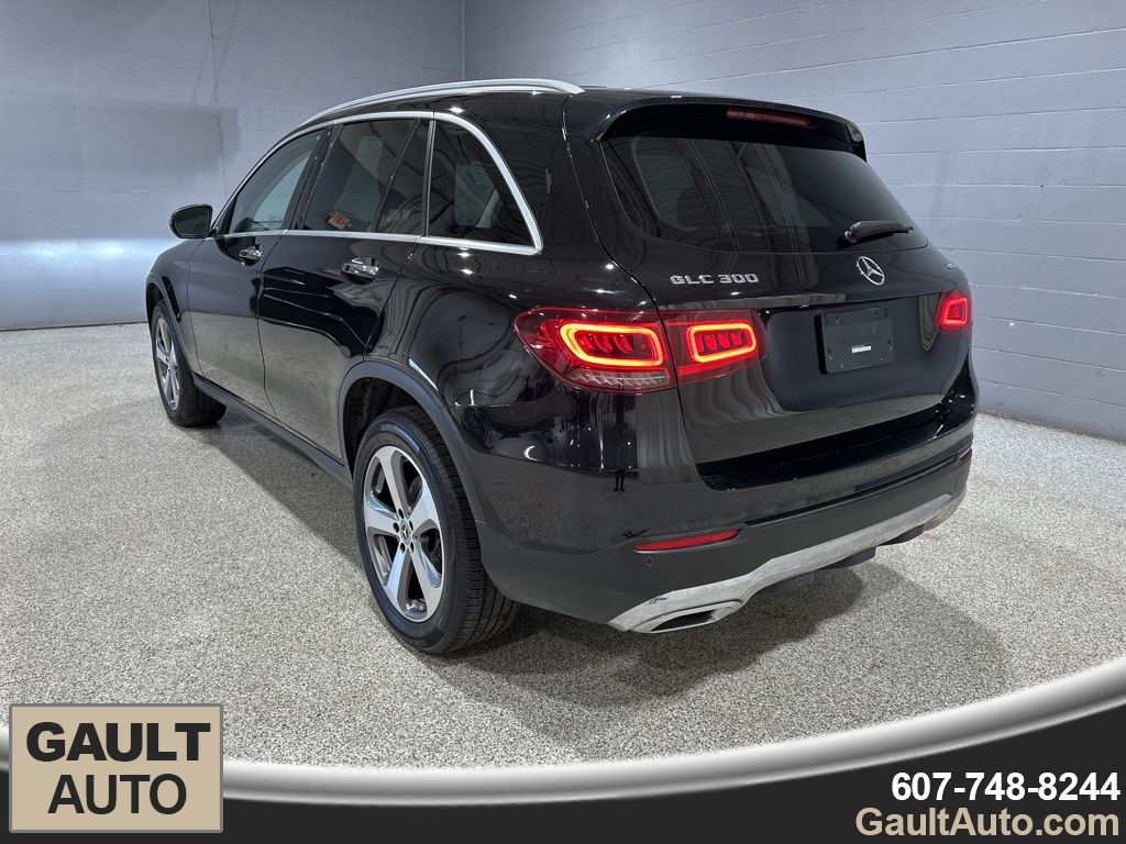 2022 Mercedes-Benz GLC GLC300 - Photo 6