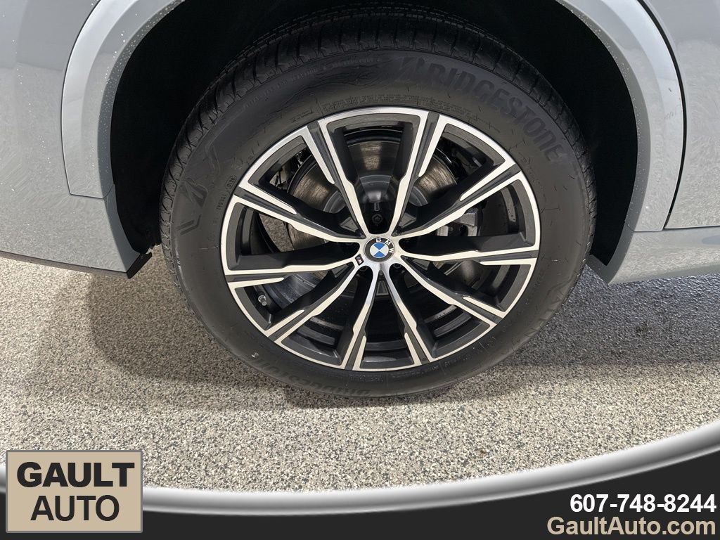 2026 BMW X5 40i - Photo 21