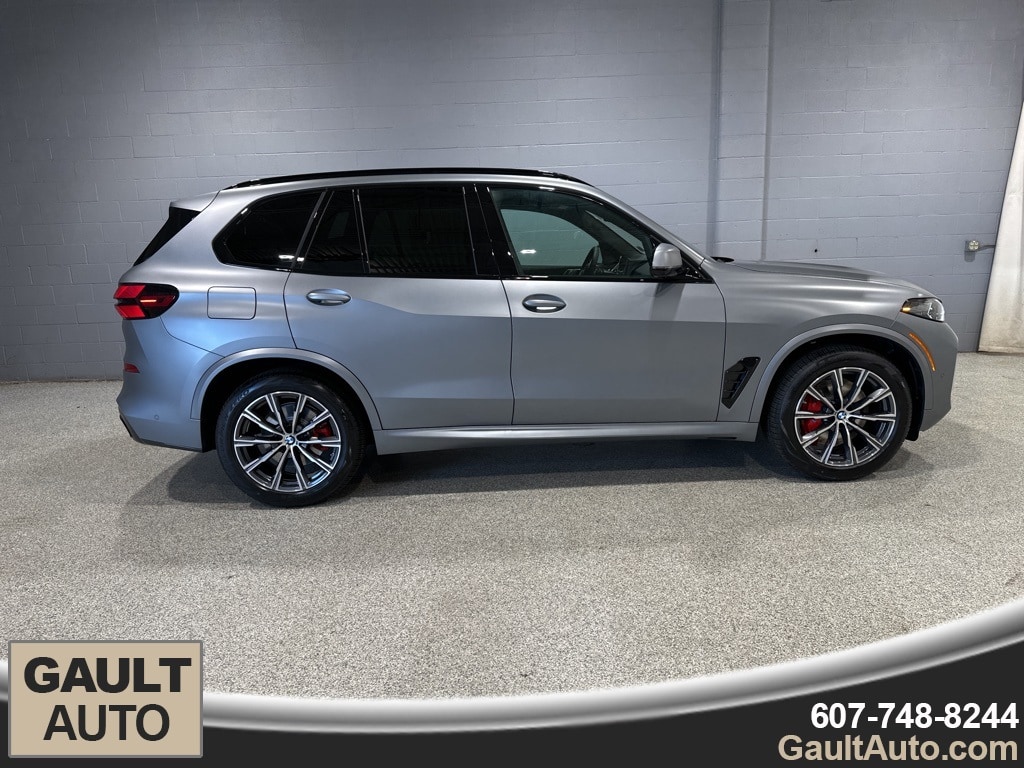 New 2026 BMW X5 xDrive40i SUV