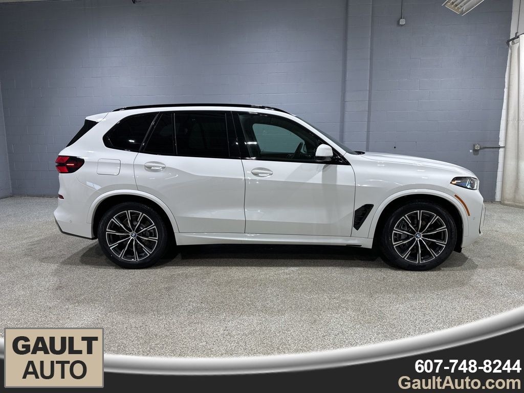 New 2026 BMW X5 PHEV xDrive50e SUV