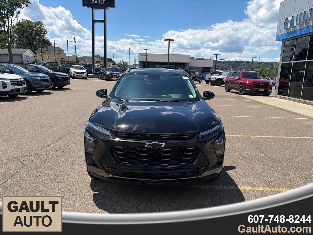 New 2026 Chevrolet Trax ACTIV SUV