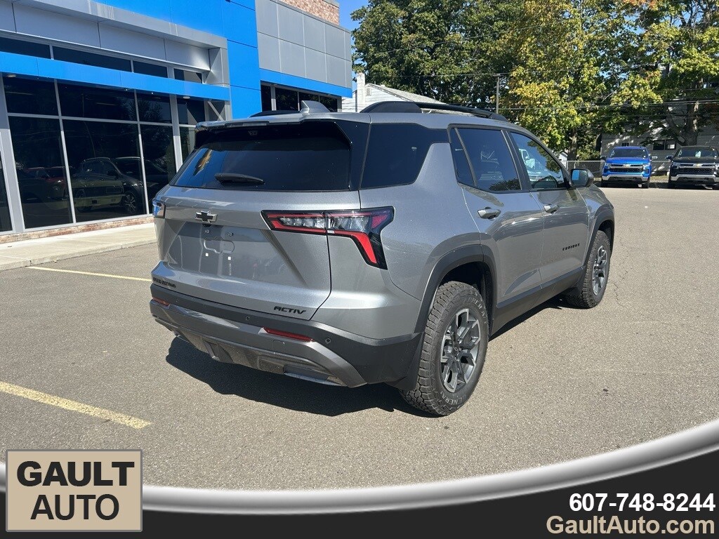 2026 Chevrolet Equinox ACTIV photo 3