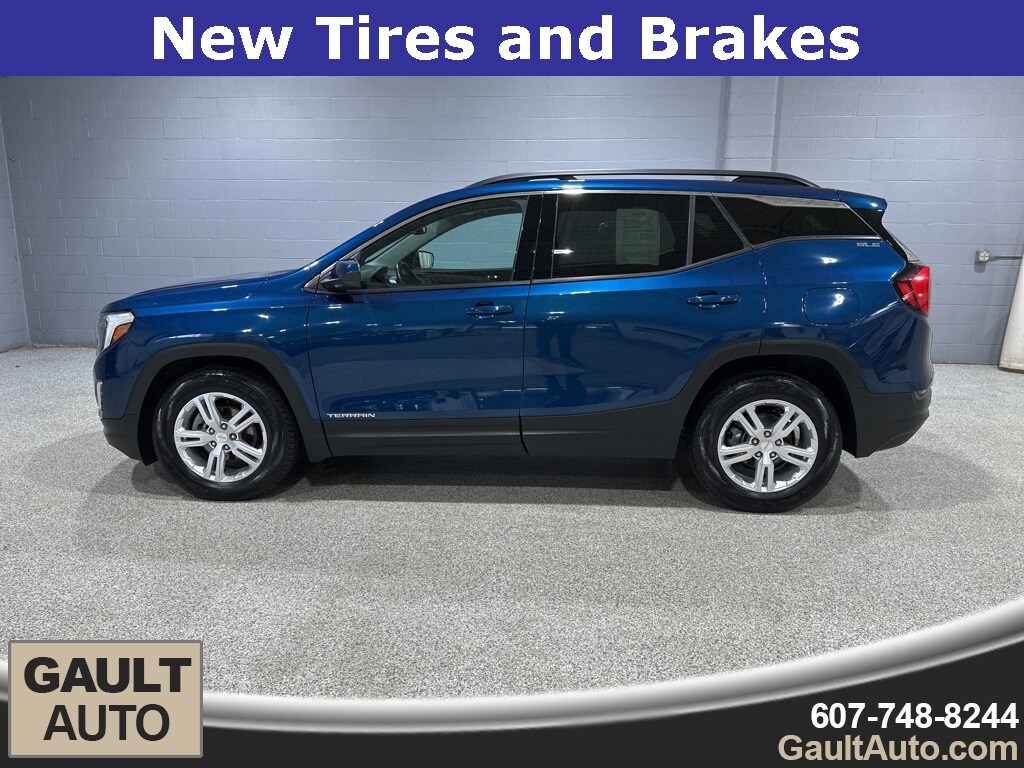 2020 Gmc Terrain SLE photo 2