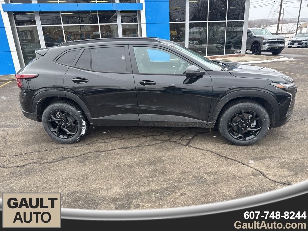 New 2026 Chevrolet Trax LT SUV