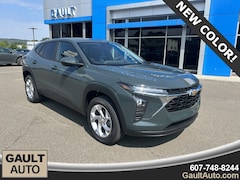 2025 Chevrolet Trax LS SUV