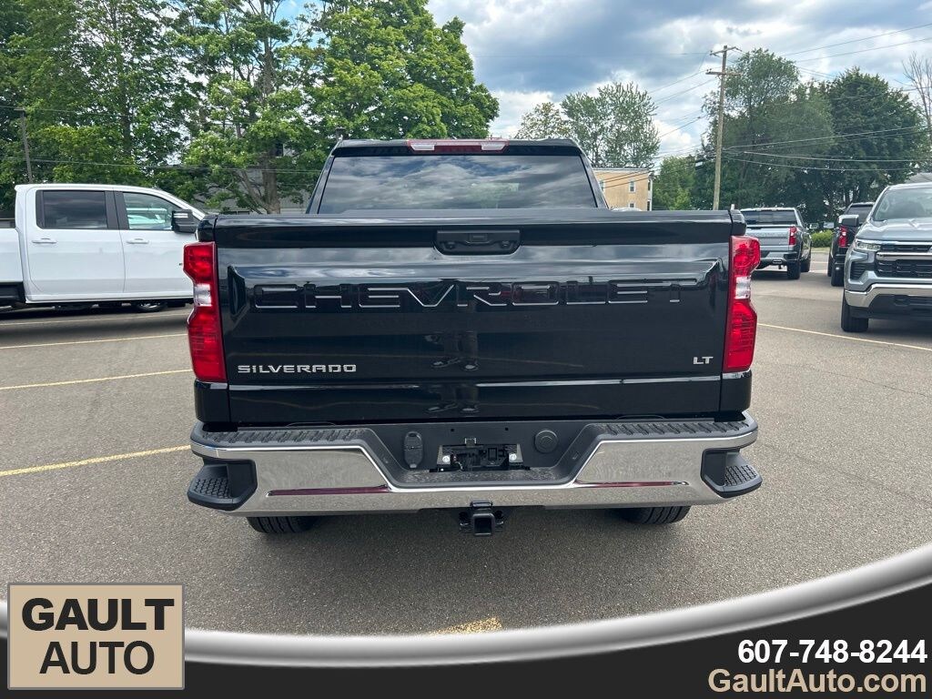 New 2025 Chevrolet Silverado 1500 LT Truck Crew Cab