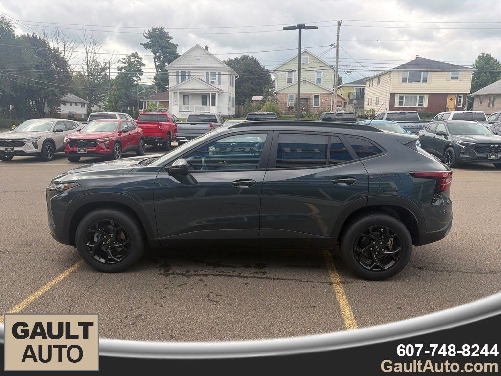 New 2026 Chevrolet Trax LT SUV