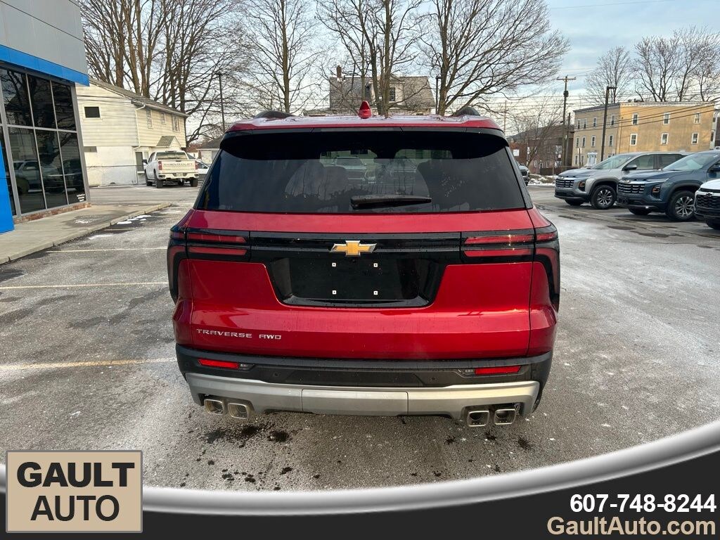 New 2026 Chevrolet Traverse LT SUV