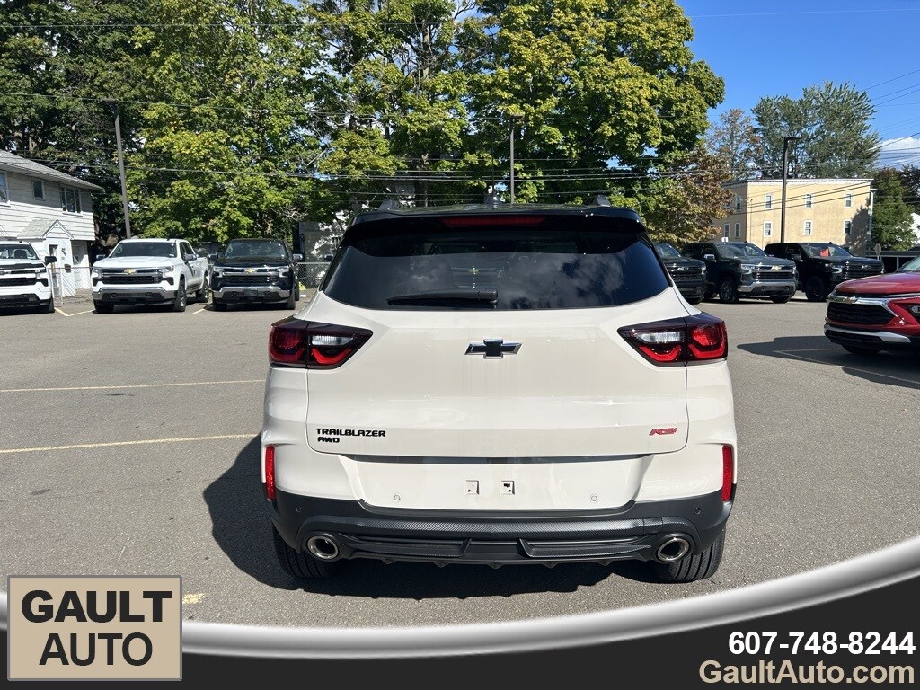 2026 Chevrolet Trailblazer RS photo 4