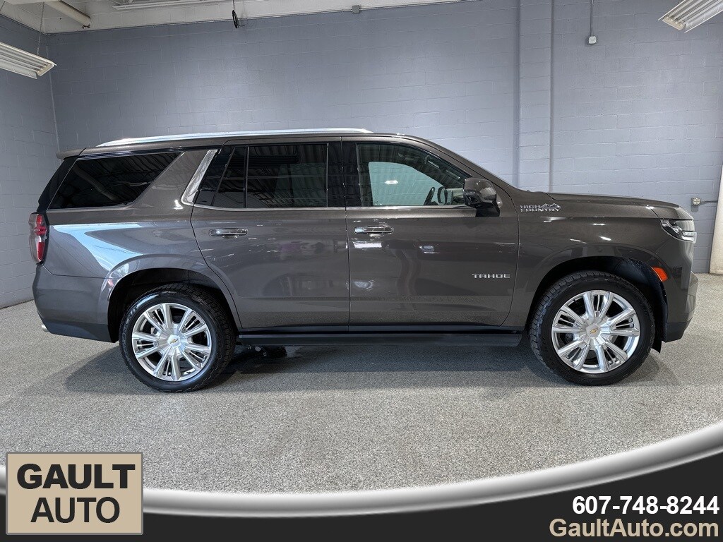 2021 Chevrolet Tahoe High Country photo 2