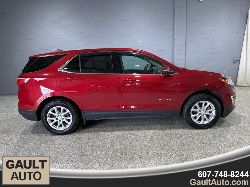 2019 Chevrolet Equinox photo 2
