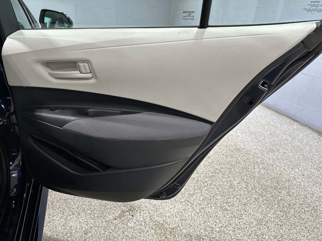 2026 Toyota Corolla LE - Photo 18