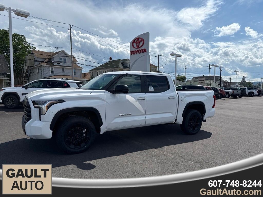 New 2026 Toyota Tundra SR5 Truck