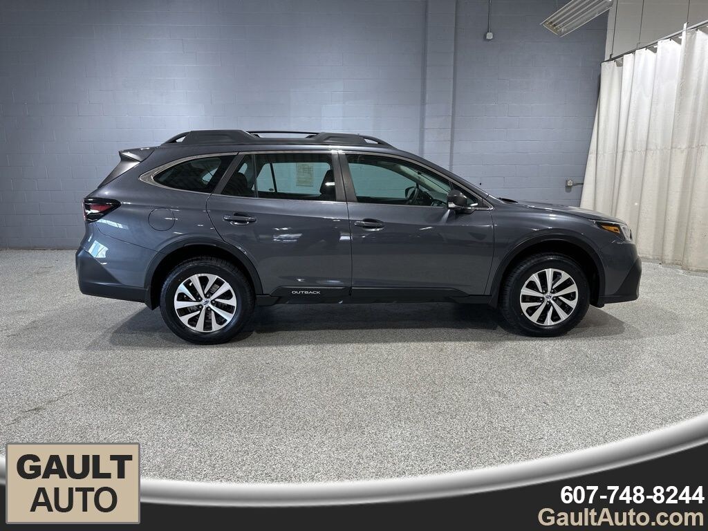 Used 2021 Subaru Outback 2.5i SUV