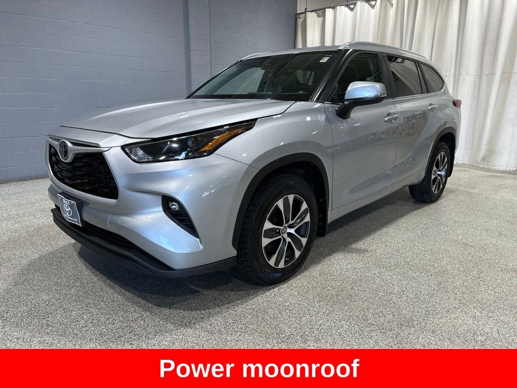 Used 2023 Toyota Highlander XLE SUV